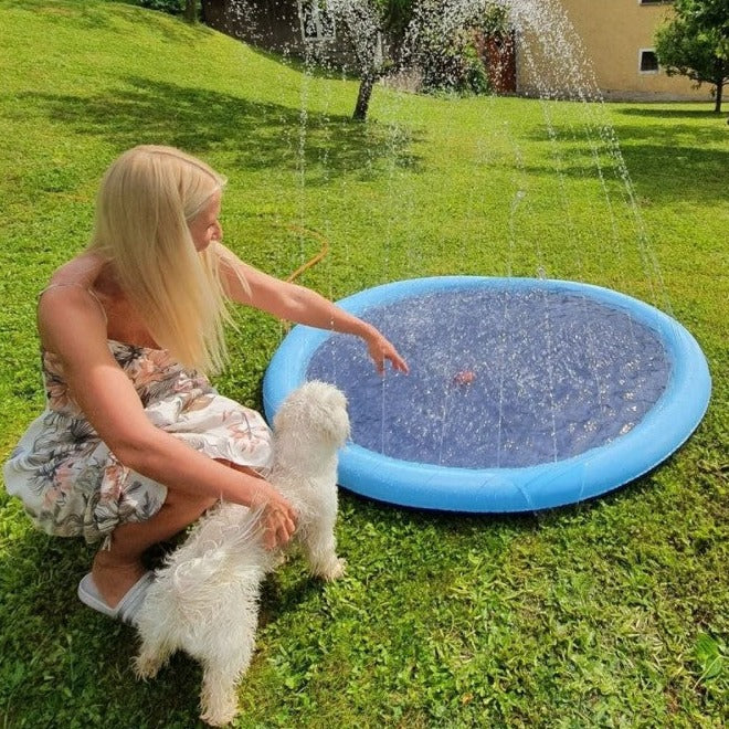 Refreshing Dog Sprinkler Pad